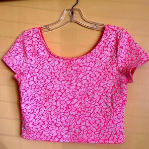 Scoopneck crop top